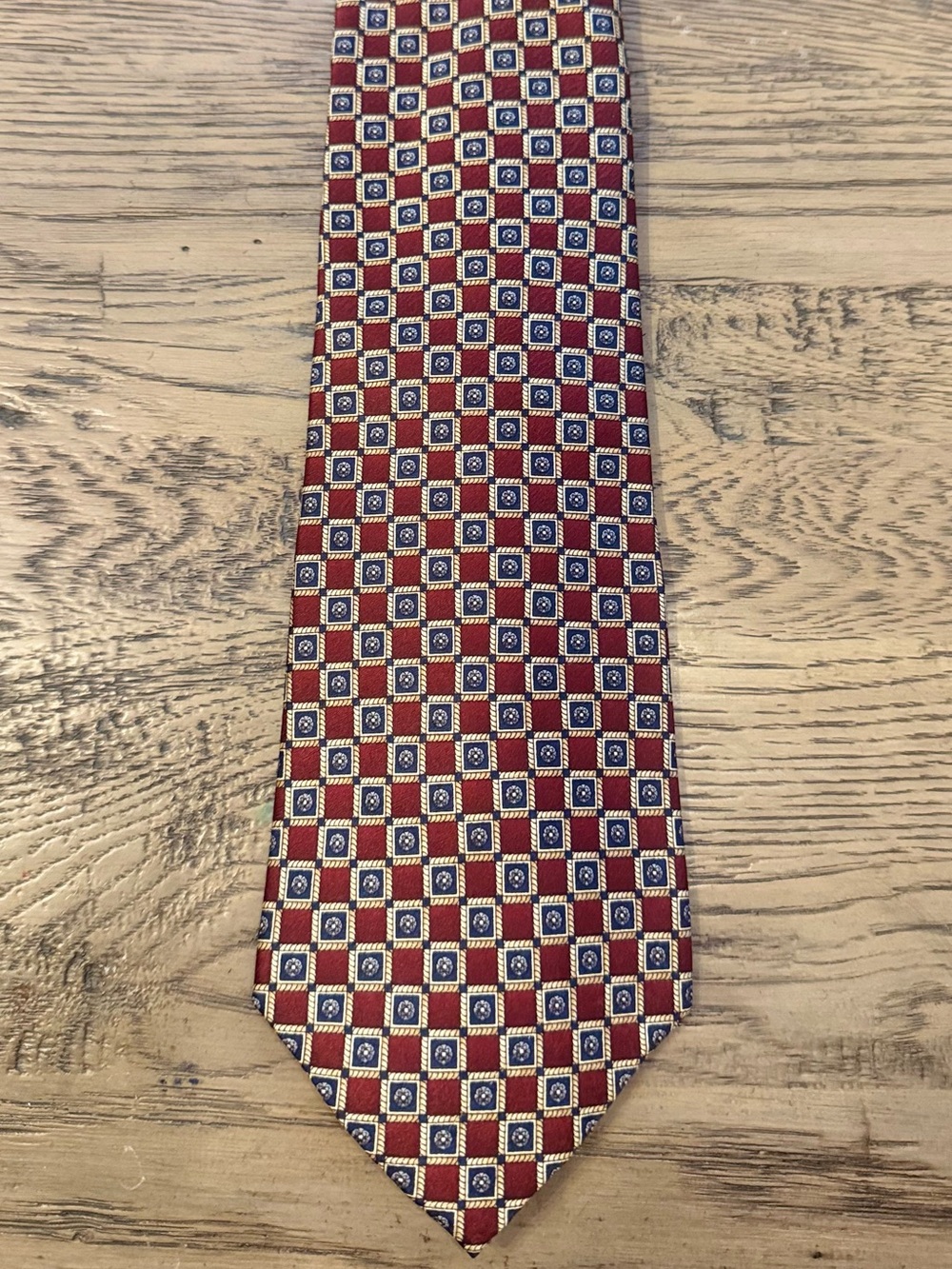 Stafford Red Geometric Square-Pattern Men’s Tie